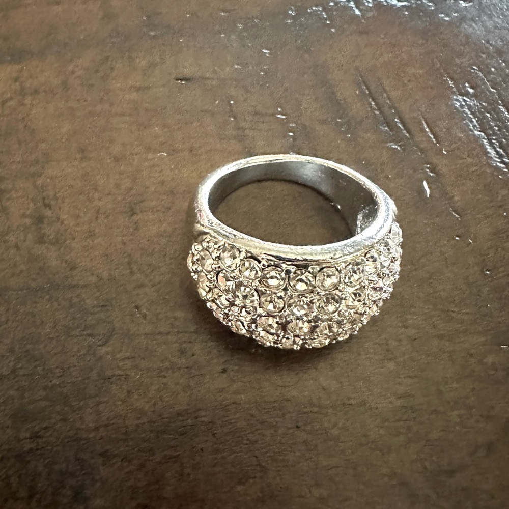 Ring strass